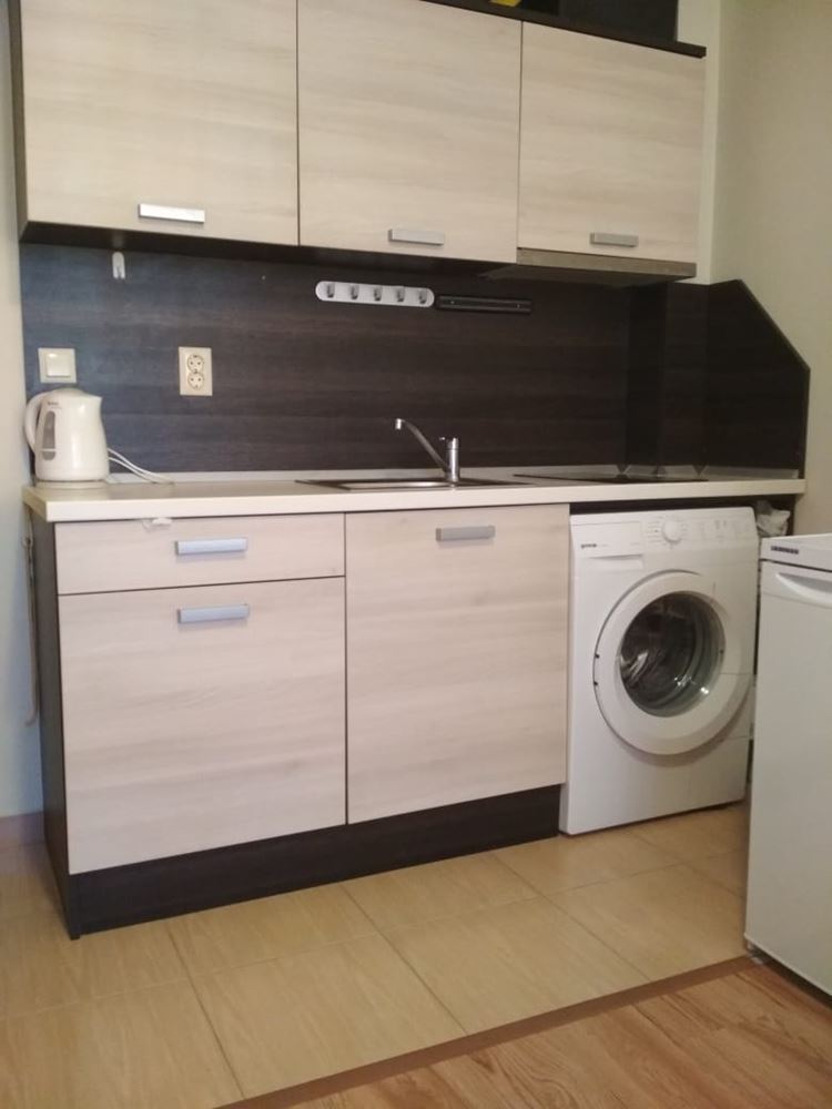 Меблированная студия в центральной части Солнечного Берега