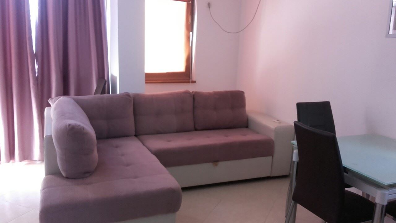 Выгодная двухкомнатная квартира близко от моря для инвестиции