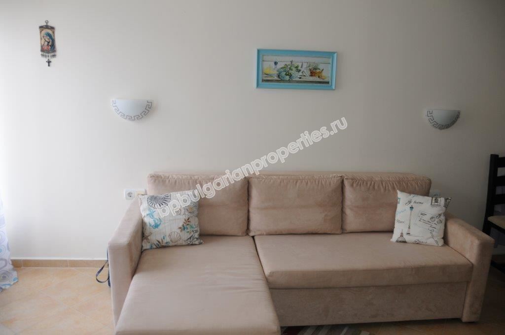 Меблированная студия в закрытом комплексе по выгодной цене