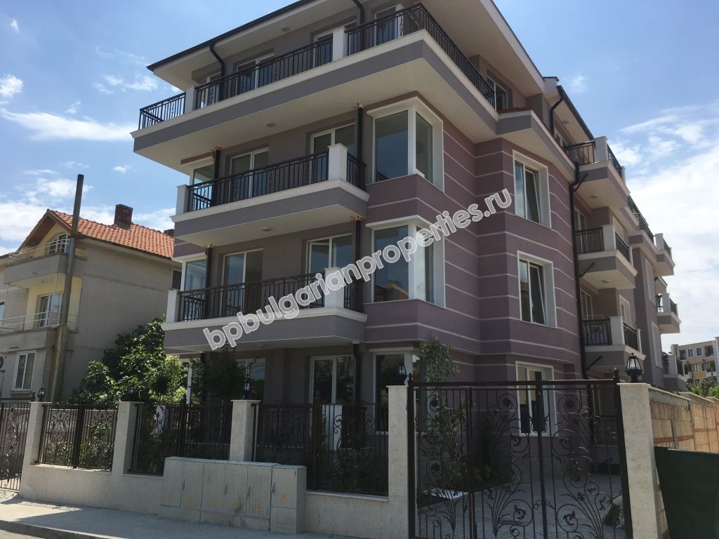 Жилье у моря в Болгарии. Квартиры в новом доме с Актом 16 в Равде