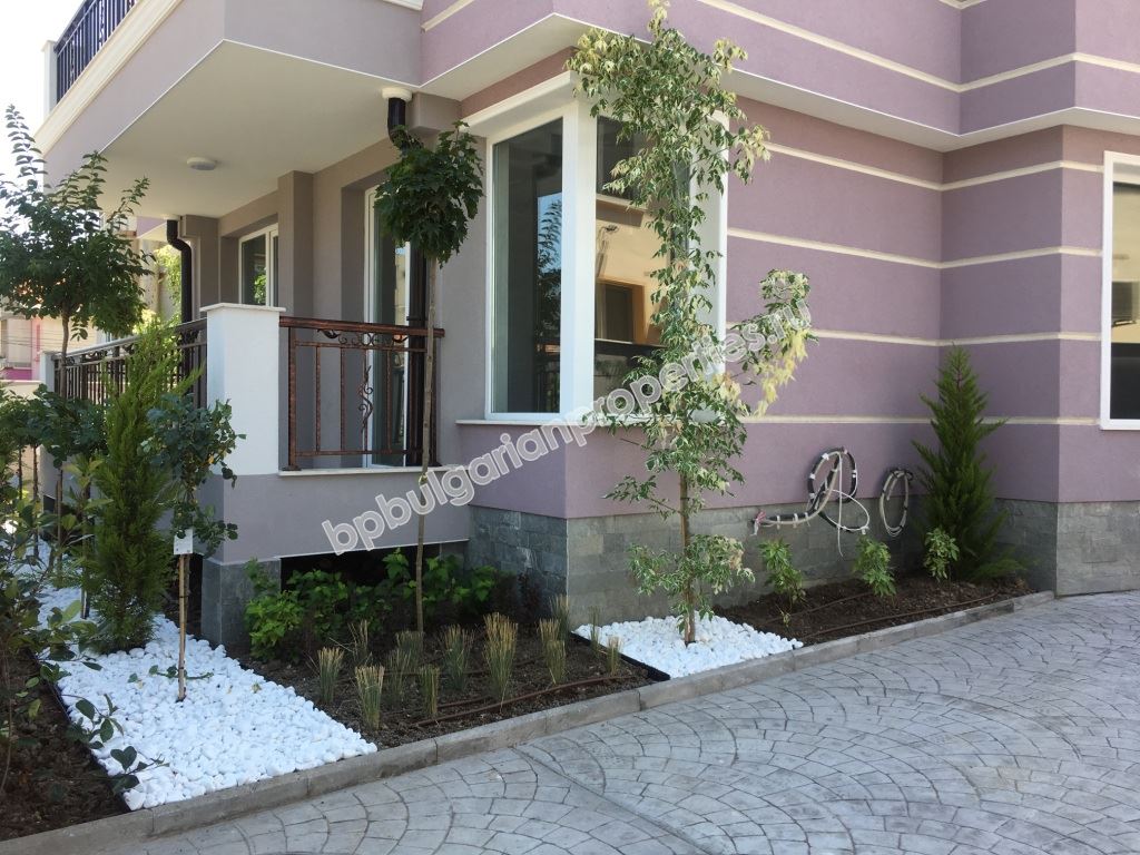 Жилье у моря в Болгарии. Квартиры в новом доме с Актом 16 в Равде