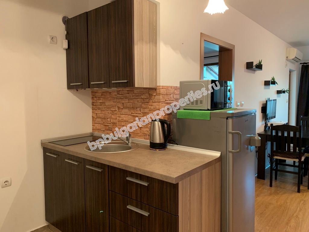 Квартира с панорамным видом на море близко от яхтенной пристани в Святом Власе