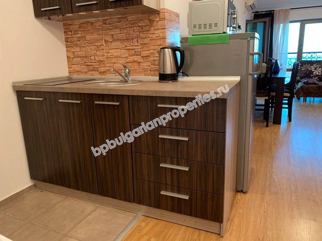 Квартира с панорамным видом на море близко от яхтенной пристани в Святом Власе