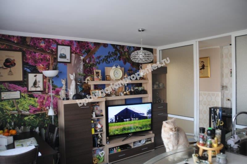 Просторные панорамные апартаменты близко от моря в Равде