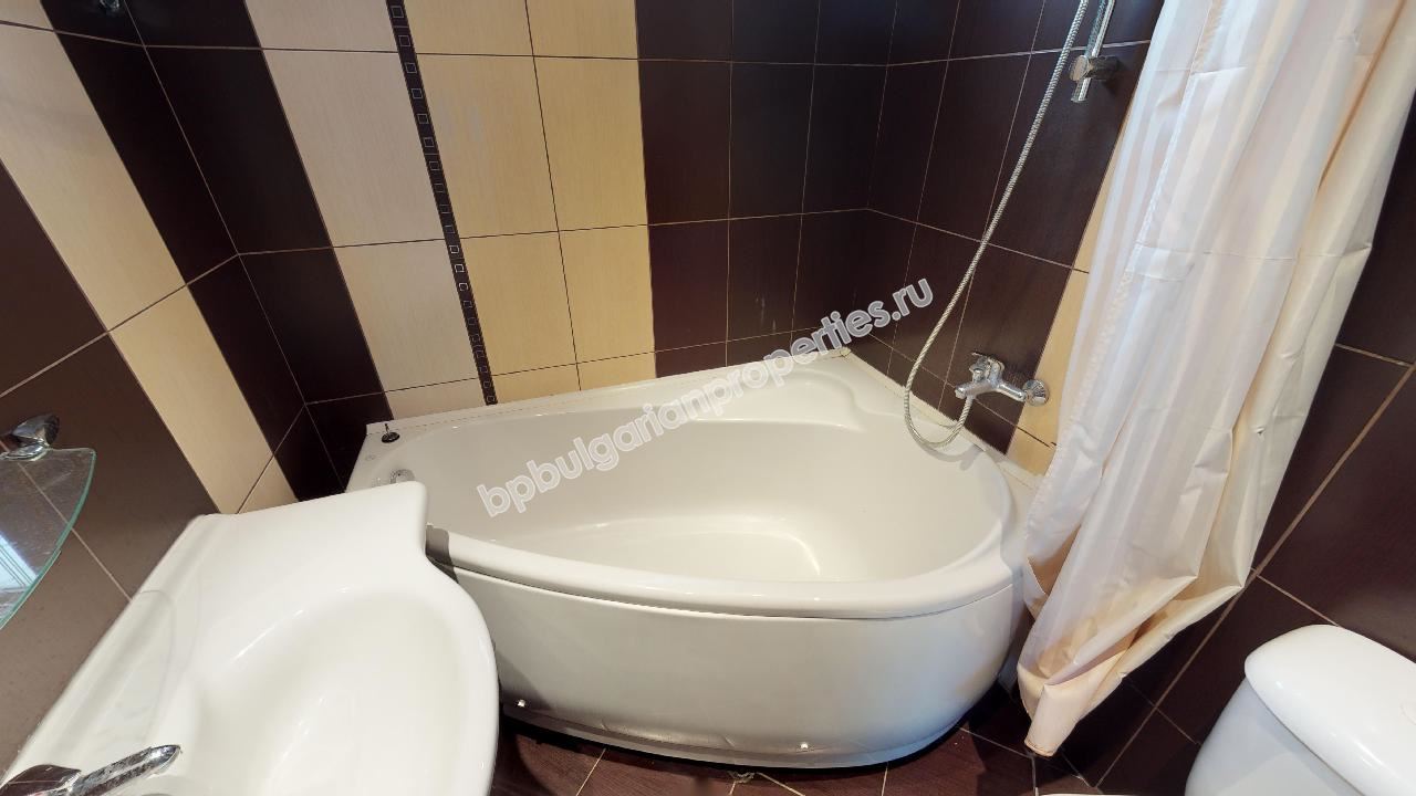 Двухэтажный дом-таунхаус в 2-х км от моря по разумной цене