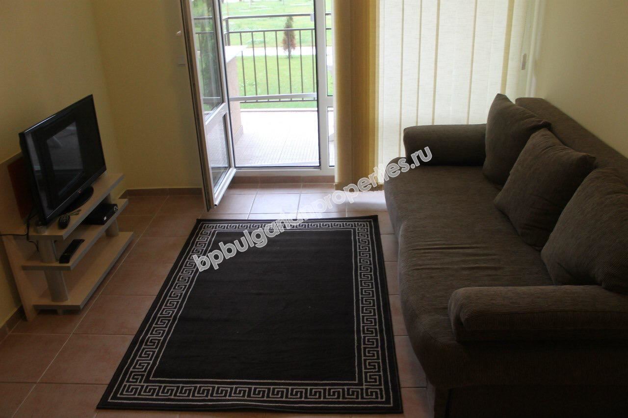 Вторичная продажа - односпальные апартаменты в закрытом комплексе на Солнечном