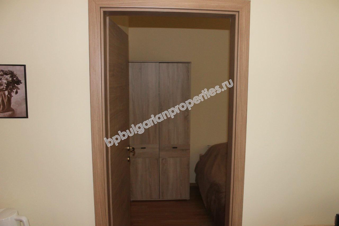 Вторичная продажа - односпальные апартаменты в закрытом комплексе на Солнечном