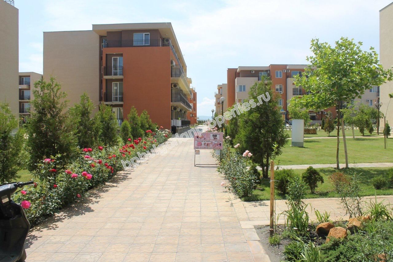 Вторичная продажа - односпальные апартаменты в закрытом комплексе на Солнечном