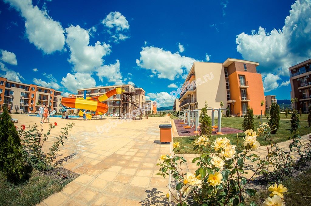 Вторичная продажа - односпальные апартаменты в закрытом комплексе на Солнечном