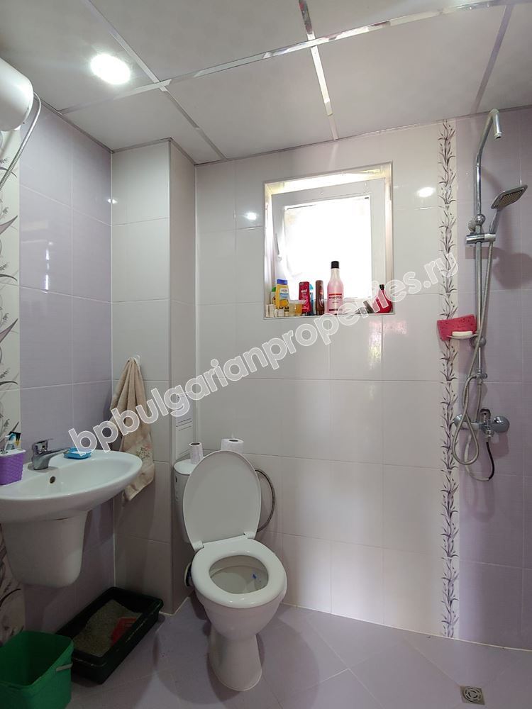 Новый двухэтажный дом близко от города Бургас, Болгария