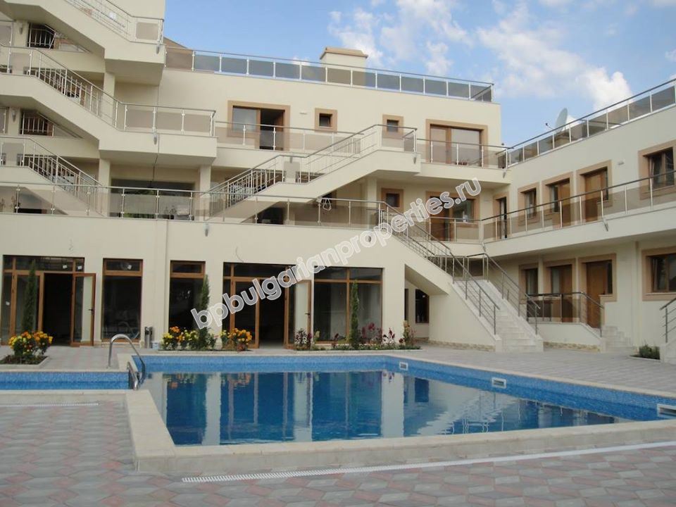 Недвижимость в закрытом жилом комплексе в Бяла