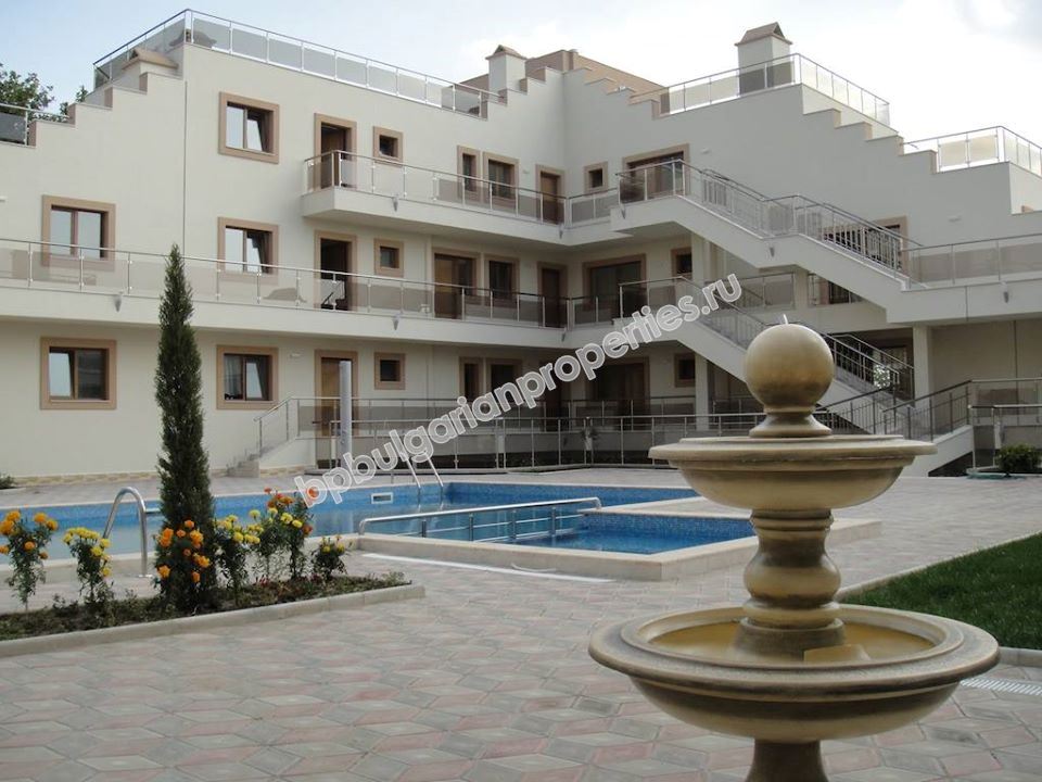 Недвижимость в закрытом жилом комплексе в Бяла