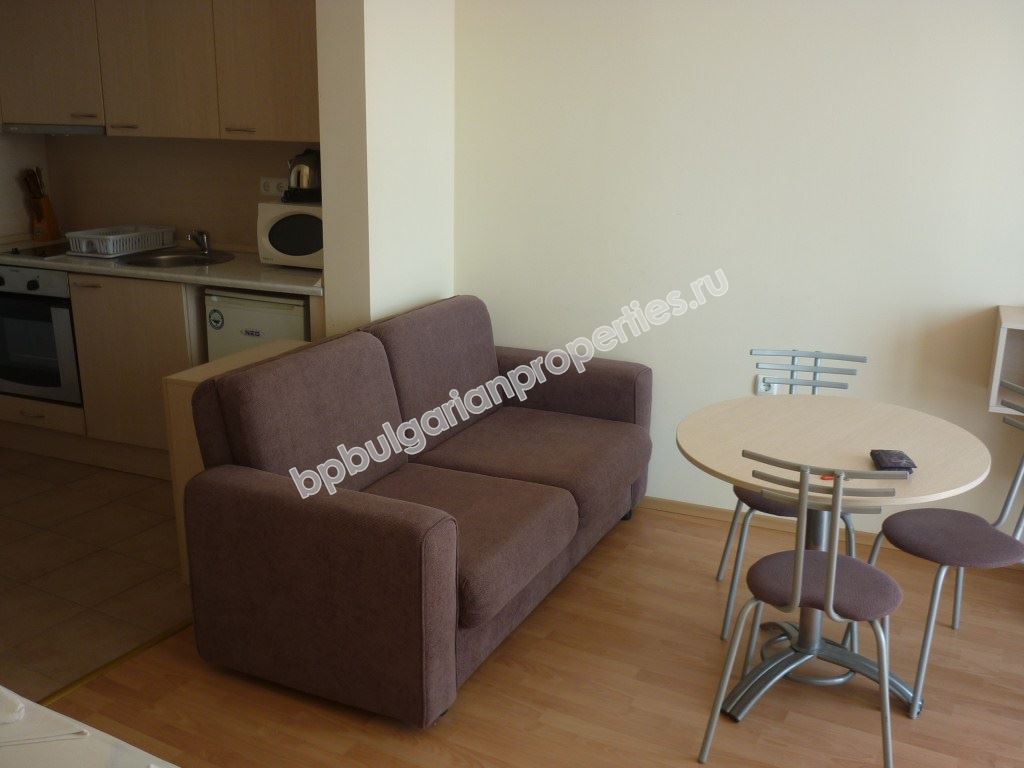 Большая студия с панорамным видом на море на первой линии