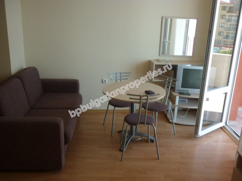 Большая студия с панорамным видом на море на первой линии