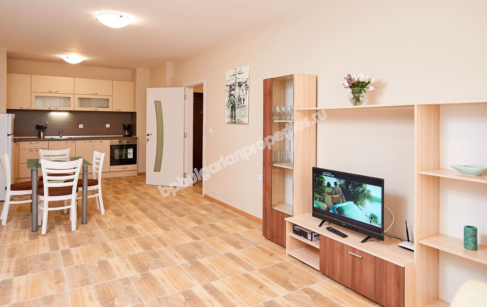 Меблированная квартира люкс рядом с пляжем в центральной части Помория