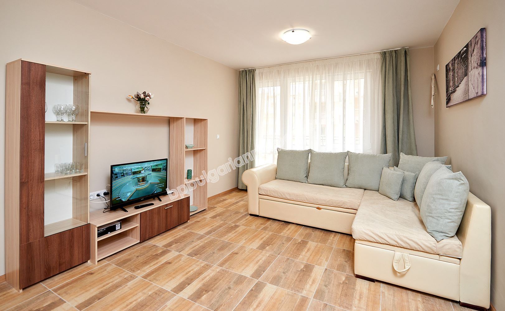 Меблированная квартира люкс рядом с пляжем в центральной части Помория