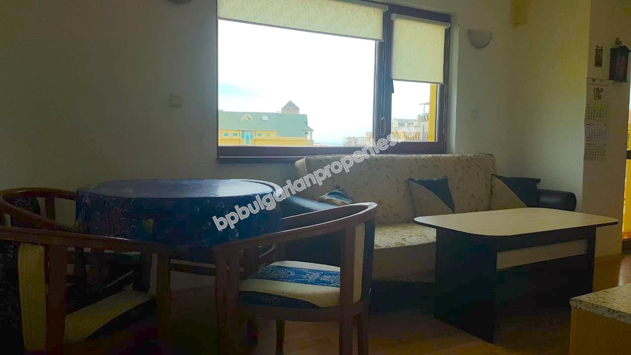 Бюджетный вариант для ПМЖ - квартира с 1 спальней в центральной части Равды