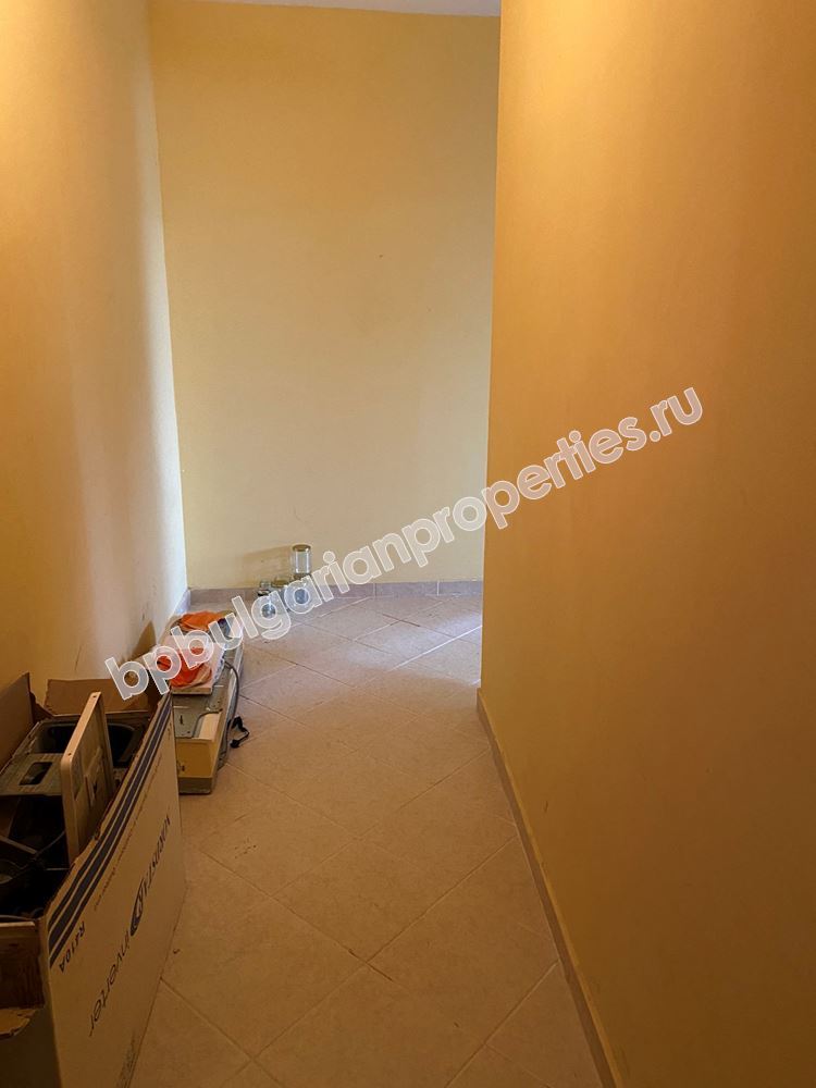 Дешевая двухкомнатная квартира в центральной части Равды