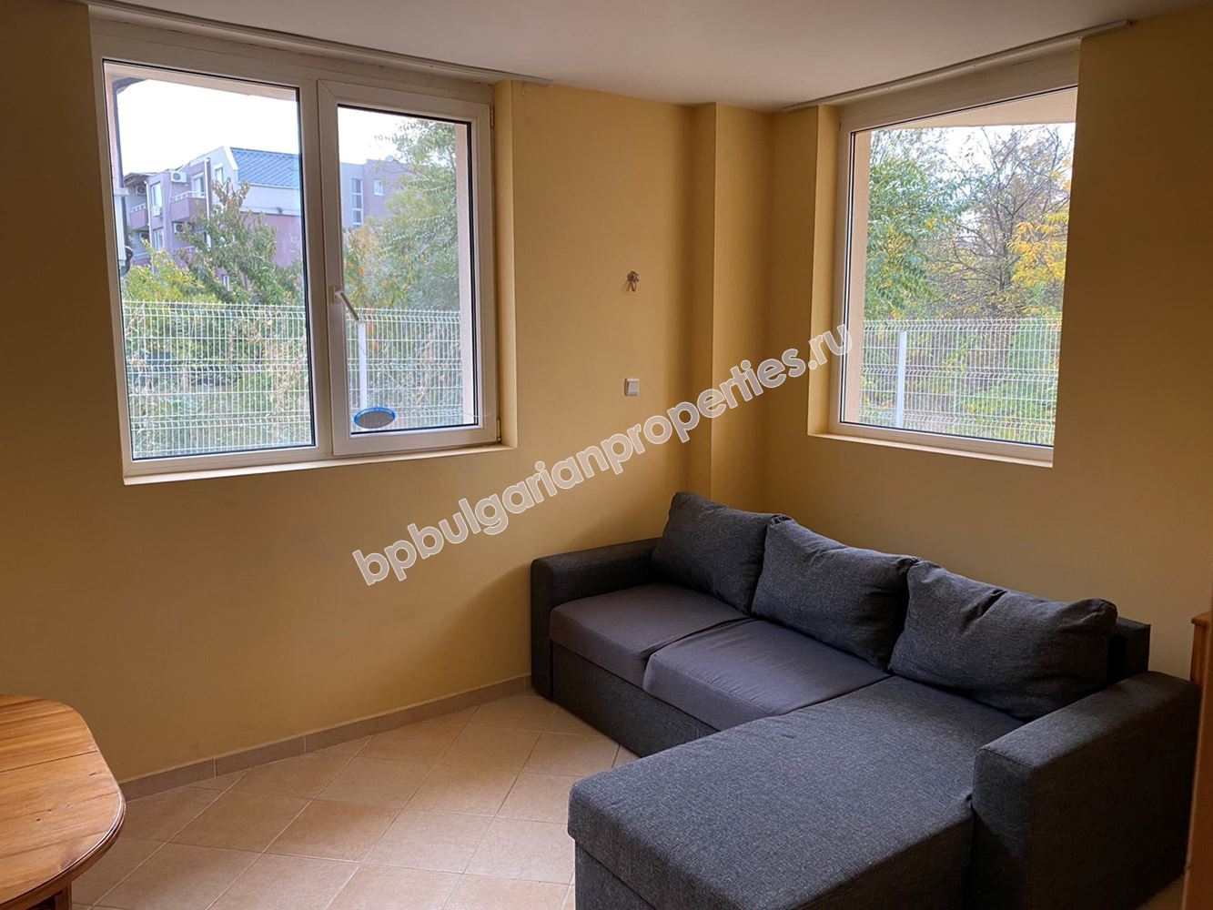 Дешевая двухкомнатная квартира в центральной части Равды