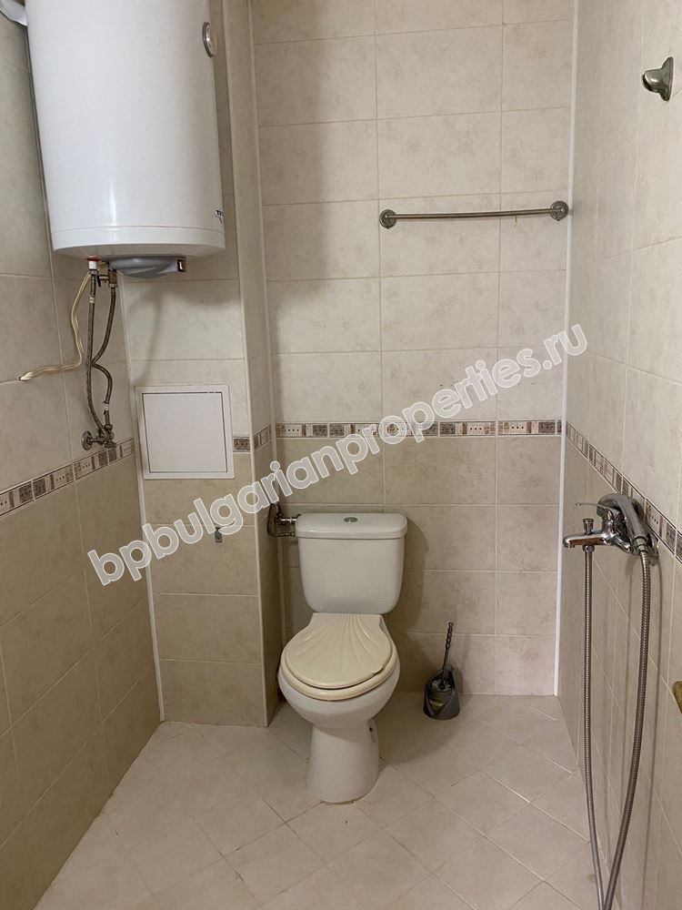 Дешевая двухкомнатная квартира в центральной части Равды