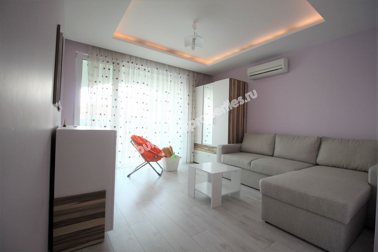 Меблированная квартира с 2 спальнями близко от моря в Равде