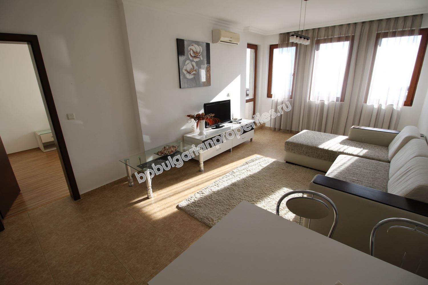 Трехкомнатные апартаменты-люкс с прямым видом на море