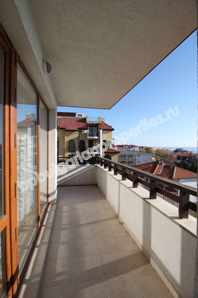 Трехкомнатные апартаменты-люкс с прямым видом на море