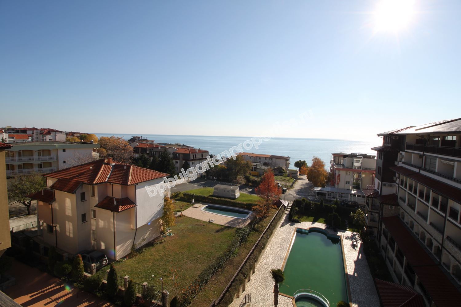 Трехкомнатные апартаменты-люкс с прямым видом на море