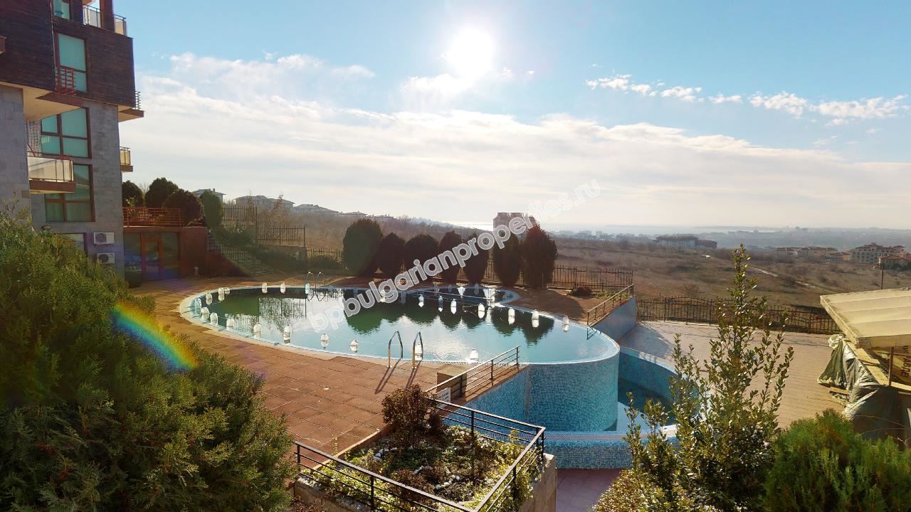 Меблированная трешка близко от моря по цене двушки