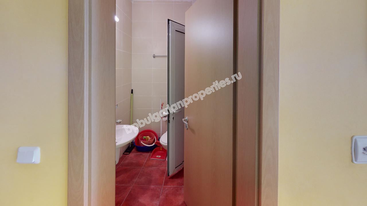 Меблированная трешка близко от моря по цене двушки