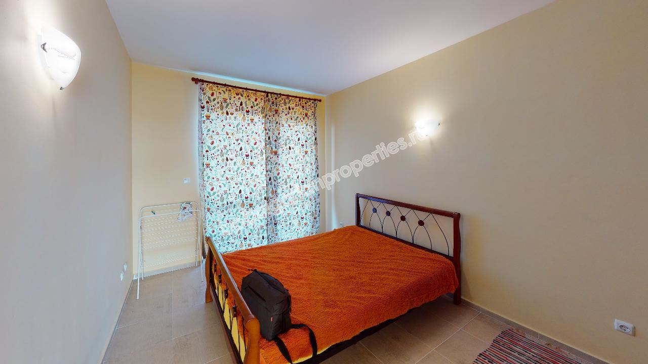 Меблированная трешка близко от моря по цене двушки