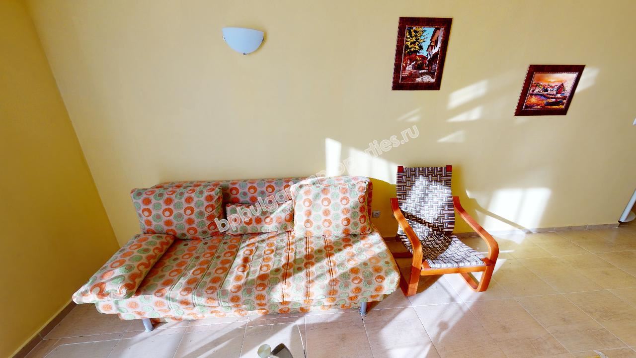 Меблированная трешка близко от моря по цене двушки