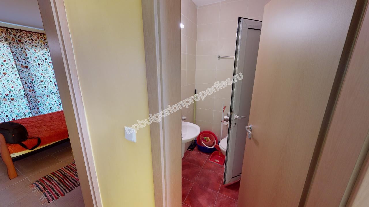 Меблированная трешка близко от моря по цене двушки