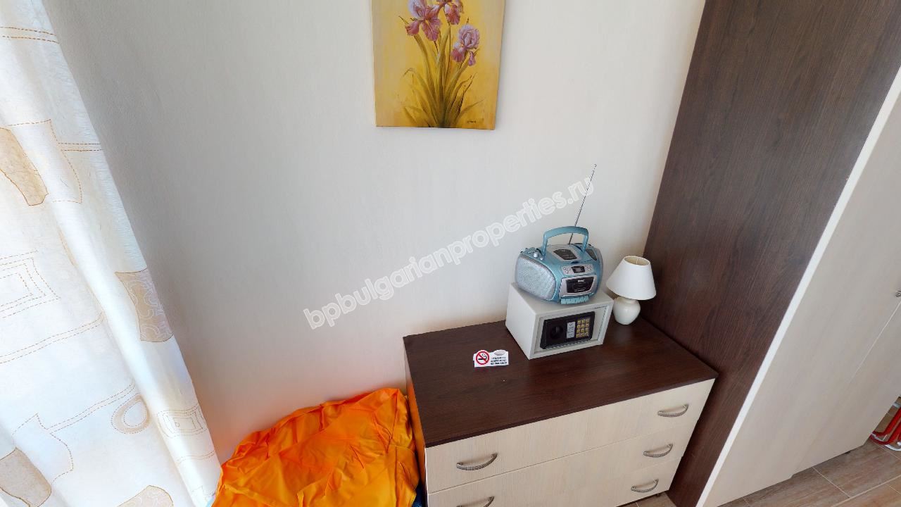 Недорогая двухкомнатная квартира в закрытом комплексе близко от моря