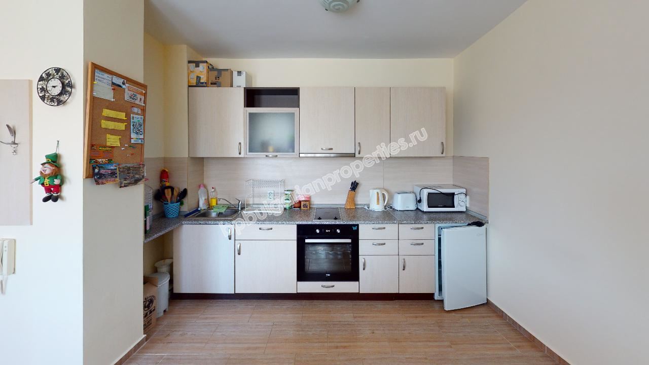 Недорогая двухкомнатная квартира в закрытом комплексе близко от моря