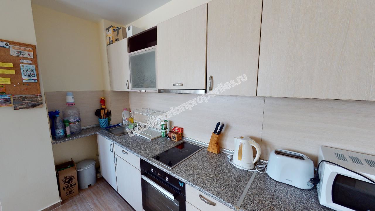 Недорогая двухкомнатная квартира в закрытом комплексе близко от моря