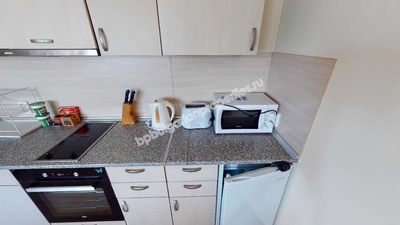 Недорогая двухкомнатная квартира в закрытом комплексе близко от моря