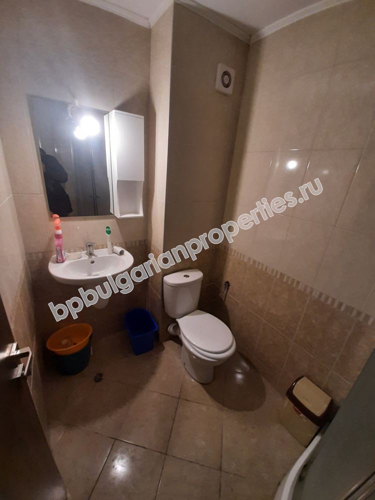 Жилье для ПМЖ в центре Помория. Меблированная квартира в 100 метрах от моря