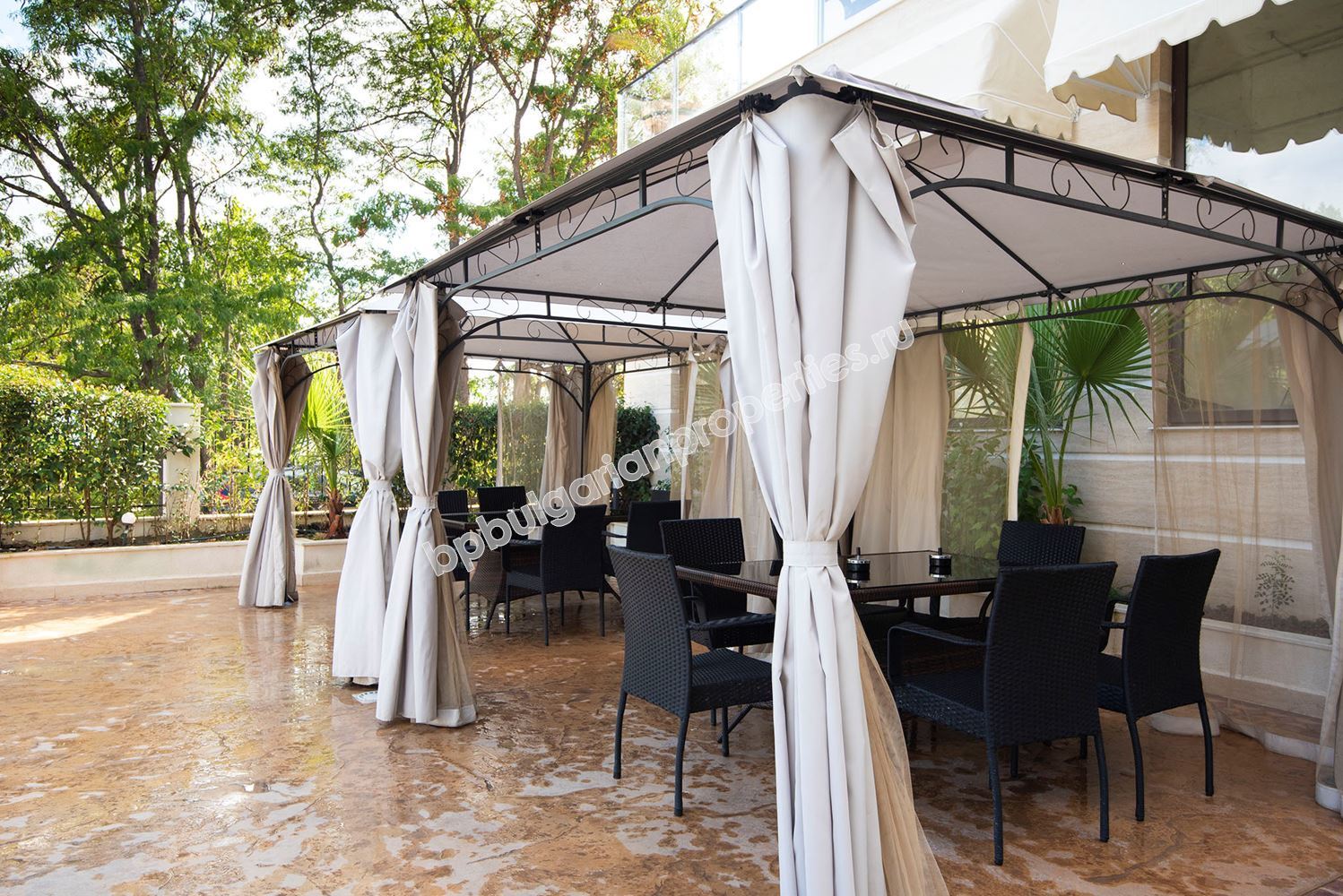 Элитная недвижимость на первой линии в Приморско