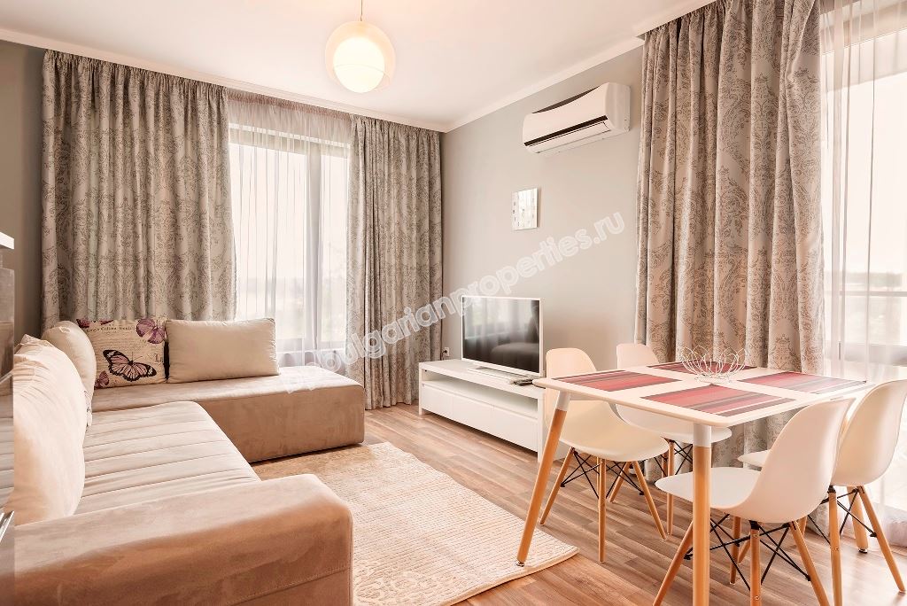 Элитная недвижимость на первой линии в Приморско