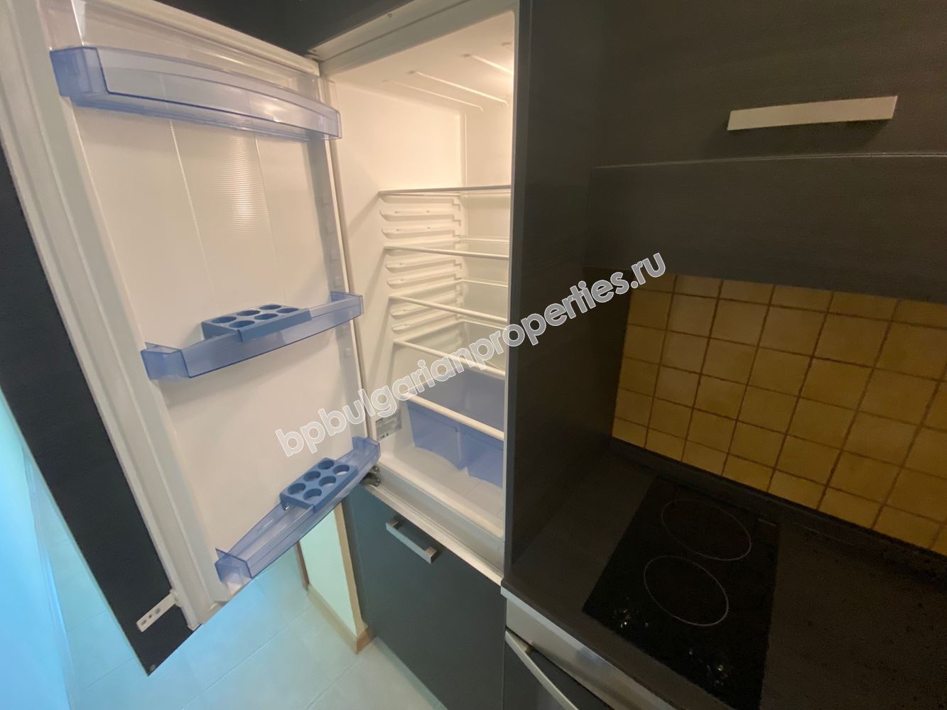 Двухкомнатная квартира в комплексе-люкс на первой линии