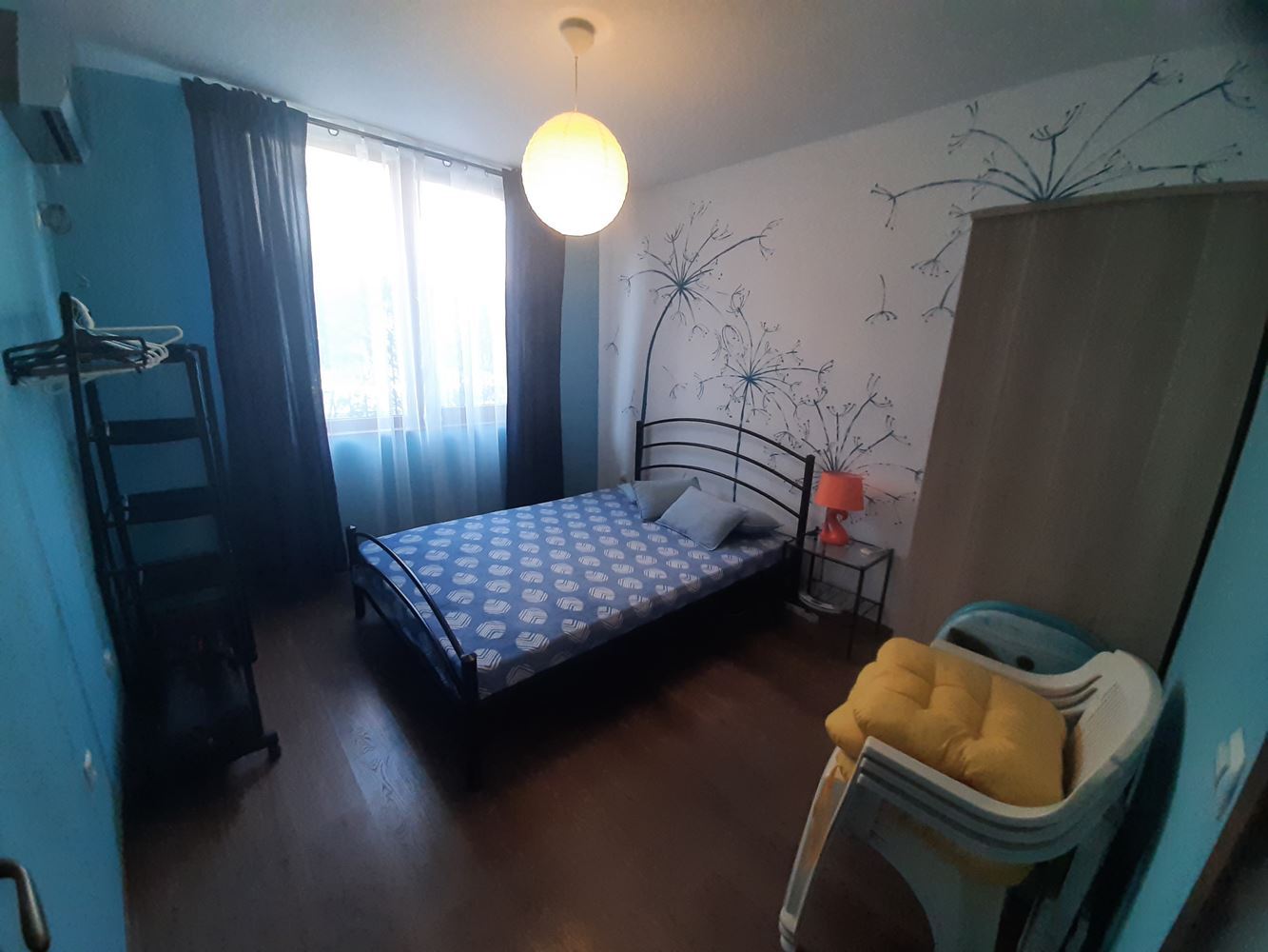 Двухкомнатная квартира в комплексе с бассейном близко от моря