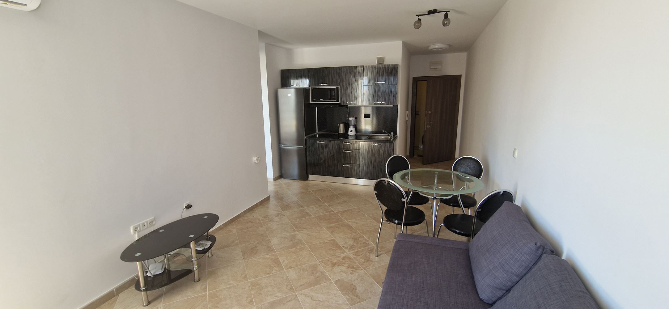 Новая квартира для постоянного проживания близко от моря