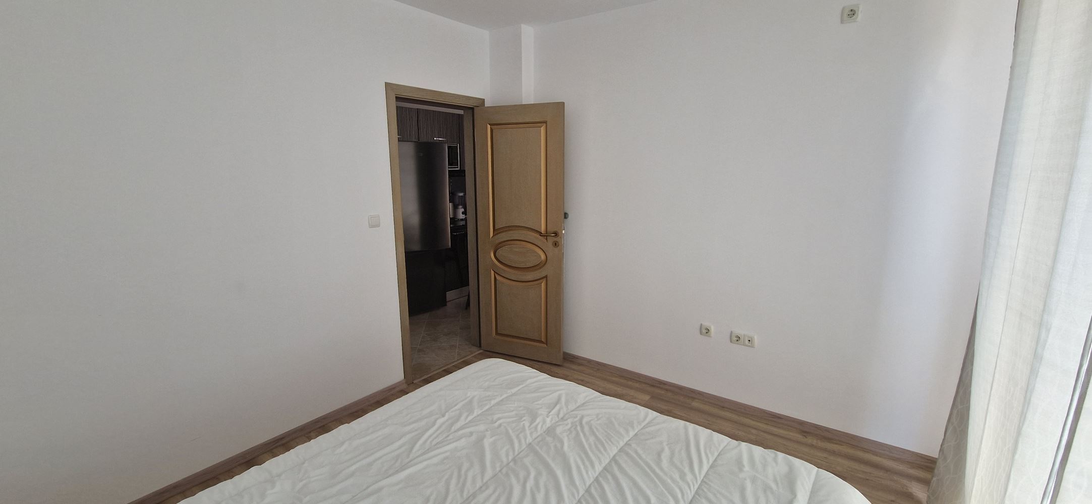 Новая квартира для постоянного проживания близко от моря