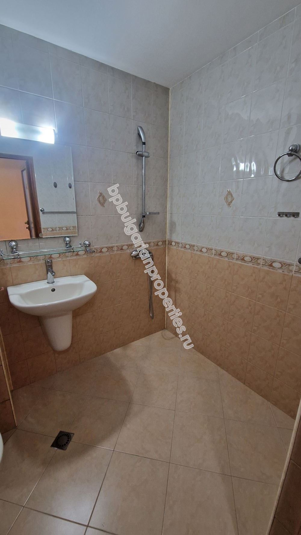 Двухкомнатная квартира в центральной части Бургаса