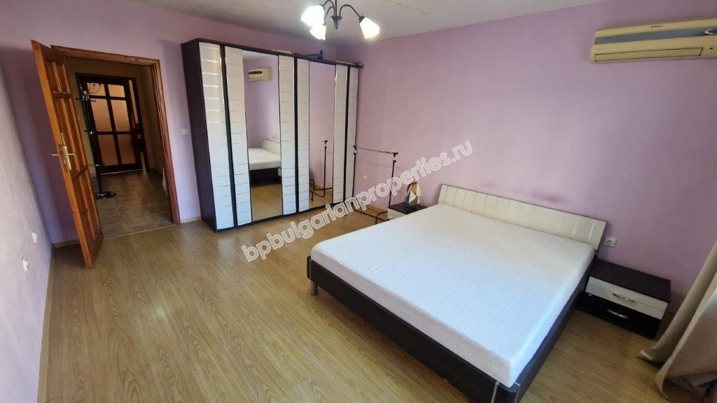 Двухкомнатная квартира в центральной части Бургаса
