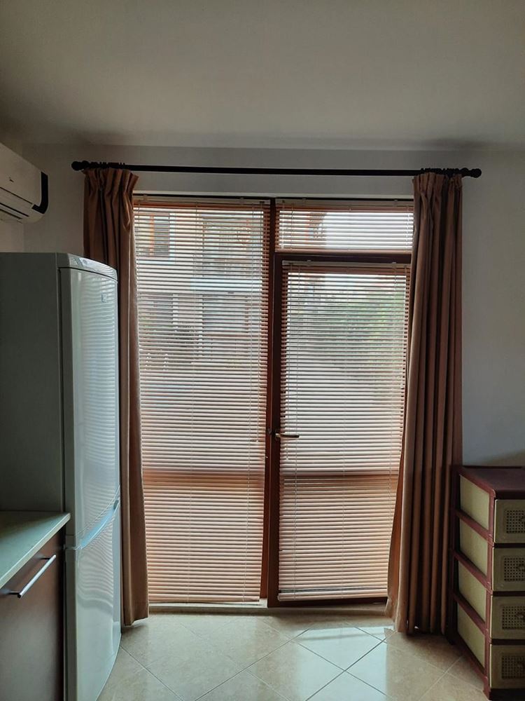 Двухкомнатная квартира в закрытом комплексе недалеко от моря