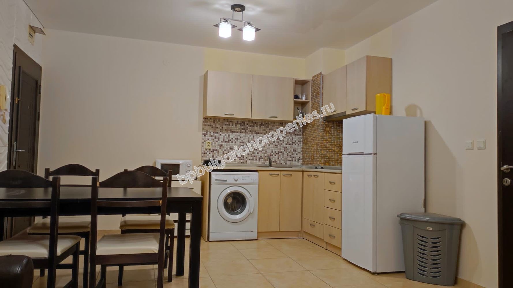 Двуспальный апартамент в закрытом комплексе в 200 м от пляжа