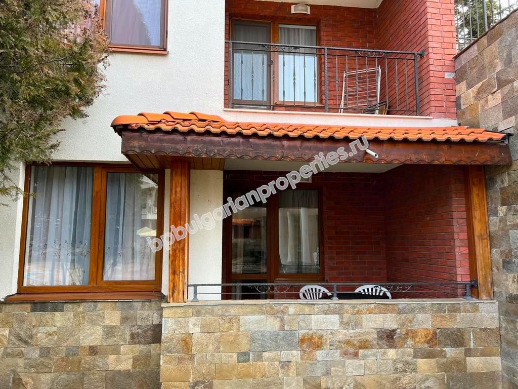 Двуспальный апартамент в закрытом комплексе в 200 м от пляжа