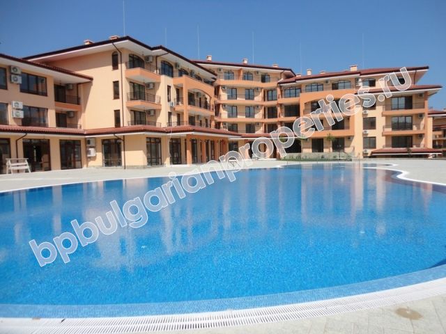 Квартиры для продажи на первой линии у моря в курорте Святой Влас